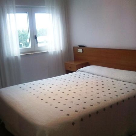 Hostal Chiquin تابيا دي كاسارييغو الغرفة الصورة