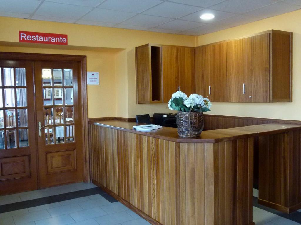Hostal Chiquin تابيا دي كاسارييغو المظهر الخارجي الصورة