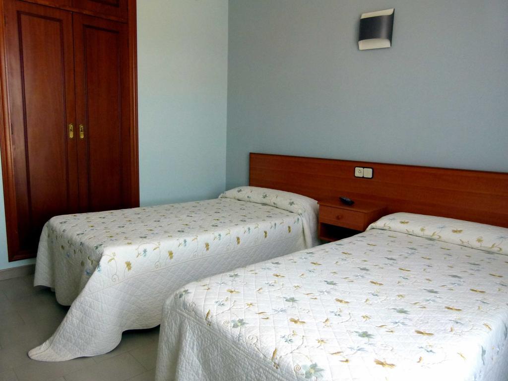 Hostal Chiquin تابيا دي كاسارييغو المظهر الخارجي الصورة